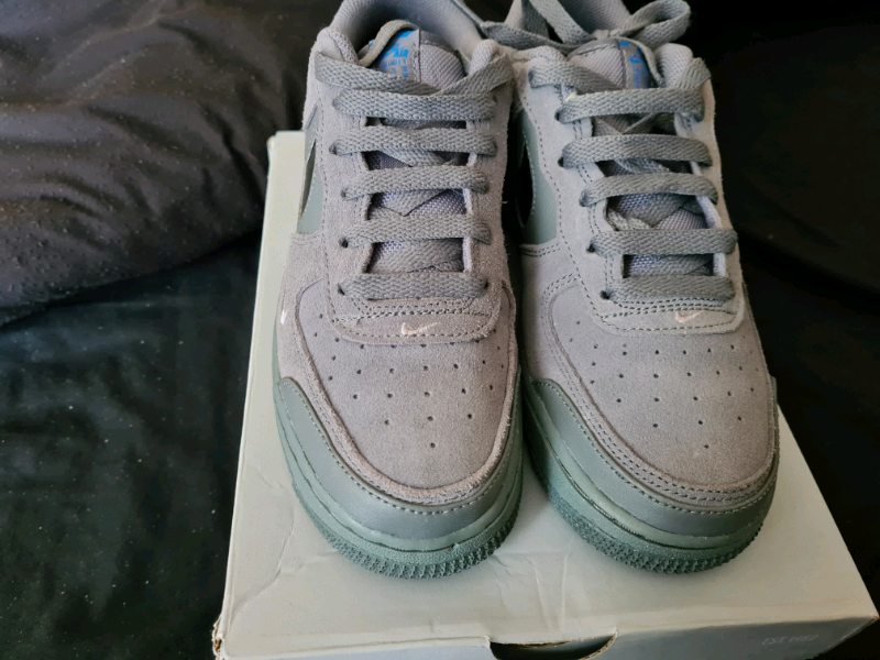 size 4.5 white air force 1